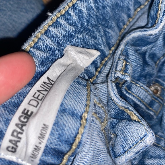 Garage Denim Mom jean Size 00 - Picture 4 of 4